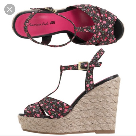 American Eagle By Payless Shoes - American Eagle Floral Wedges